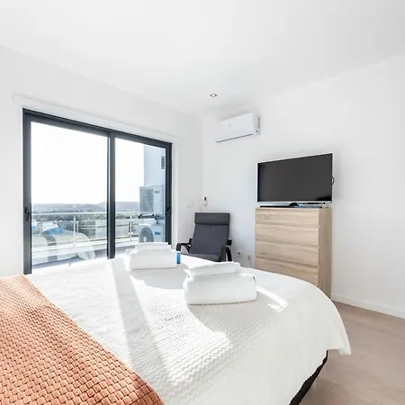 Cieluna 波尔蒂芒