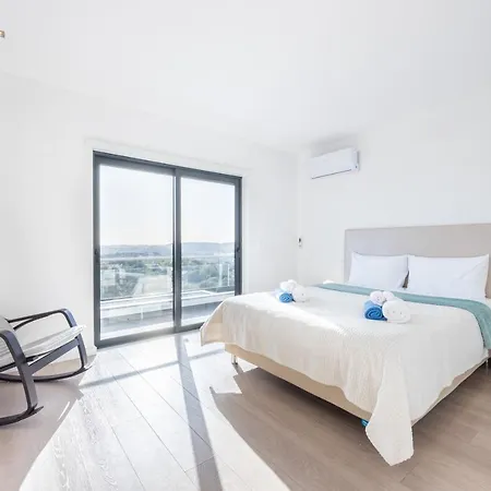 Cieluna 波尔蒂芒